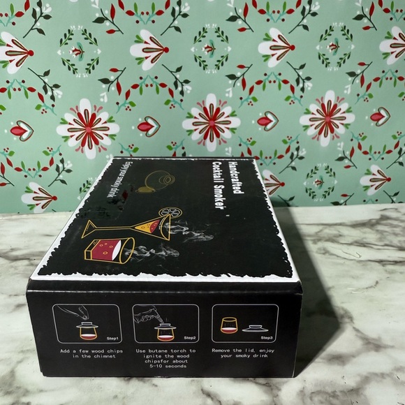 Handcrafted Cocktail Smoker - Picture 2 of 3